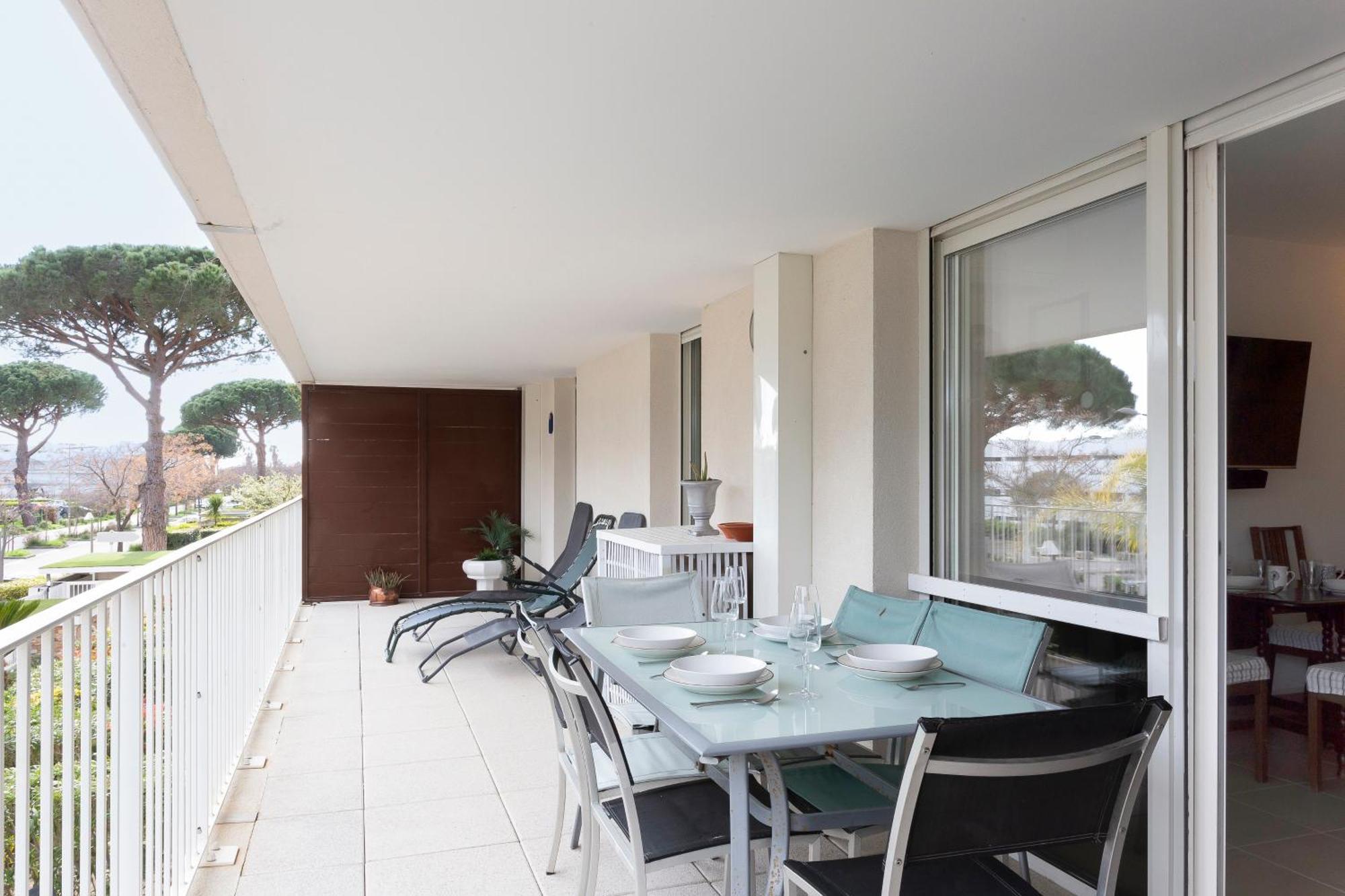 Chez Martin - Spacieux Appartement Climatise Proche De La Plage La Grande Motte Exterior foto